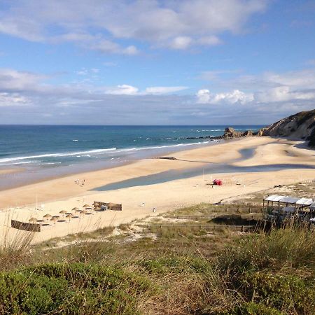 פטיאס Apartamento Acolhedor Numa Das Mais Belas Praias Do Centro De Portugal מראה חיצוני תמונה