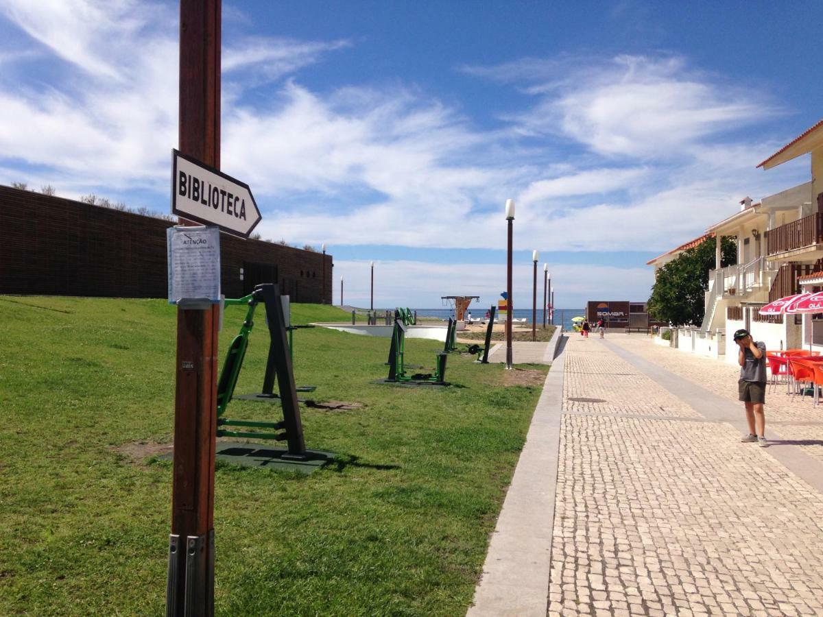 פטיאס Apartamento Acolhedor Numa Das Mais Belas Praias Do Centro De Portugal מראה חיצוני תמונה